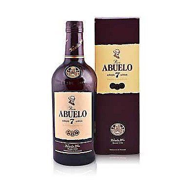 Ron Añejo 7 Años Abuelo 37.5° Botella 750 mL