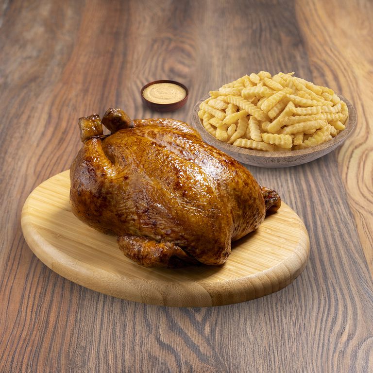 Pollo Rostizado + Porción De Papas + Ají