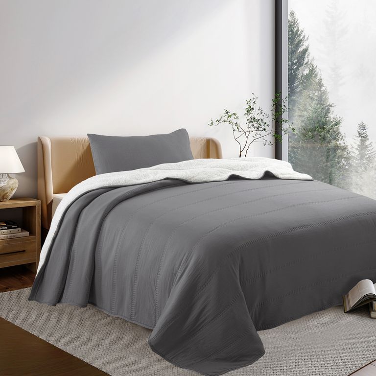 QUILT MARIA SHERPA CHARCOAL 1.5 PLZ